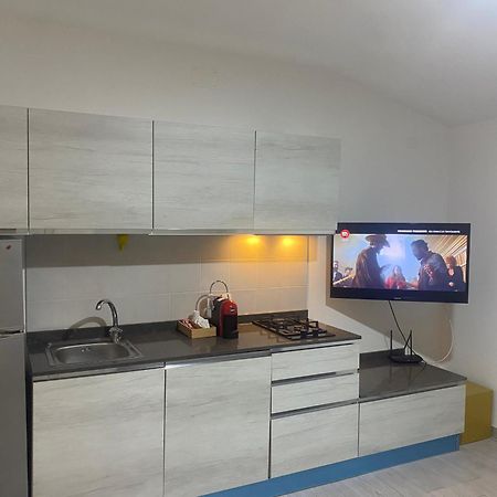 Апартаменты Casa Vacanza Nicole Кальтаджироне Экстерьер фото